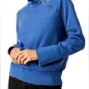 We The Free women’s Zip Up Sweater in Vibrant Blue